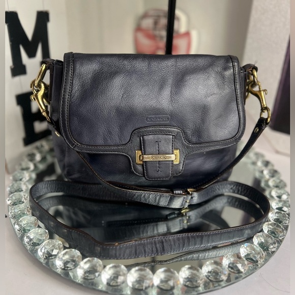 Coach Black Leather Shoulder Bag with Gold Hardware - Picture 6 of 13